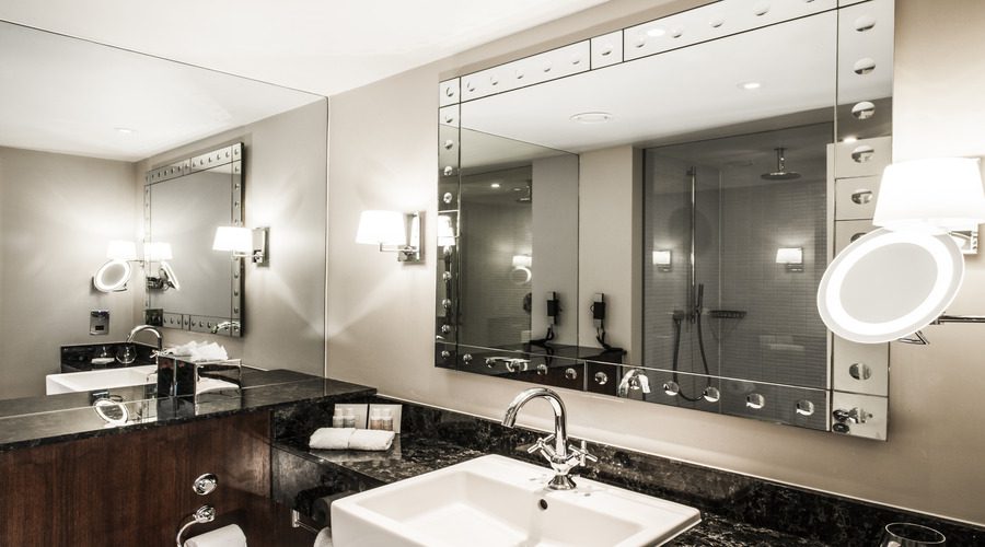 Executive room bathroom